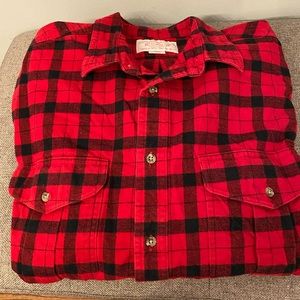 Filson Alaskan Guide Shirt size L.